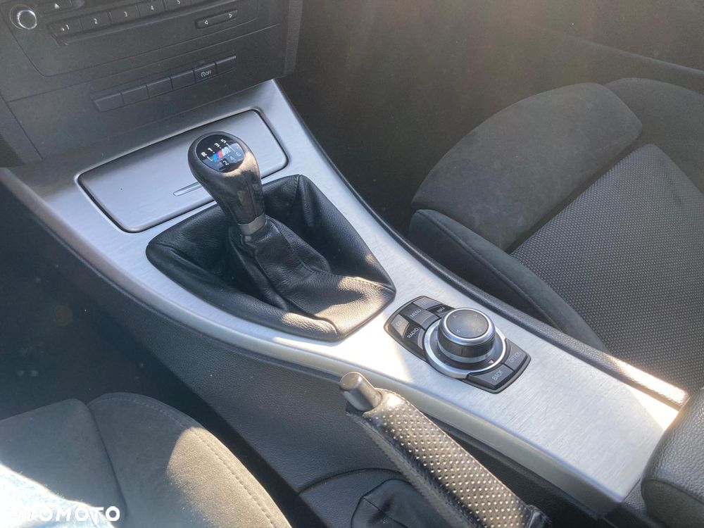 BMW Seria 3 - 16