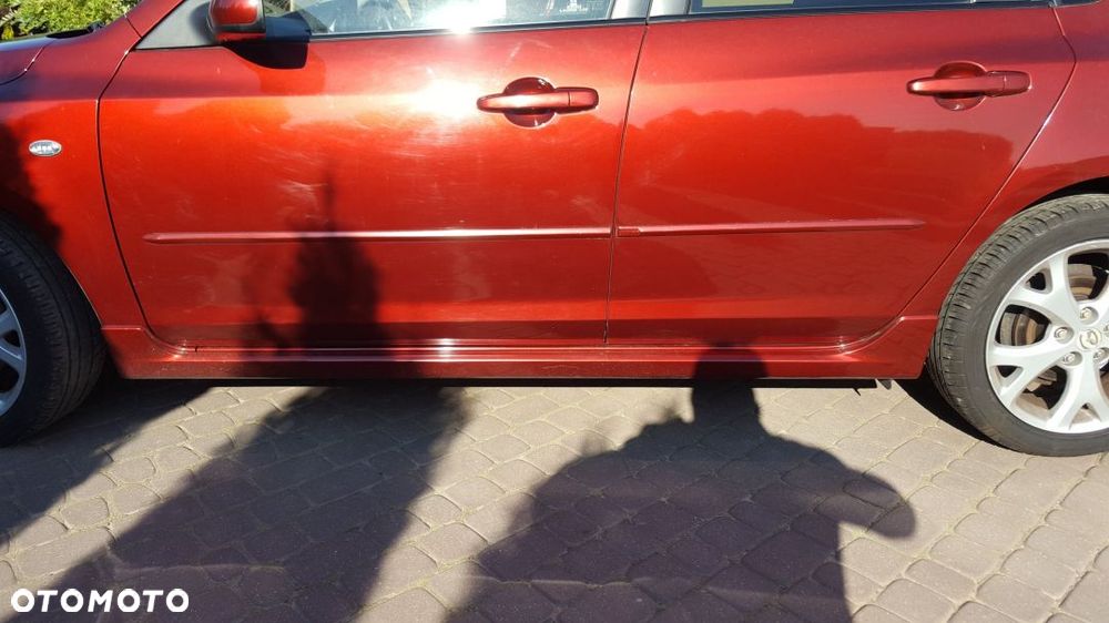 DRZWI PRAWE MAZDA 3 HB 32V COPPER RED B.ŁADNE BEZ RDZY! - 1