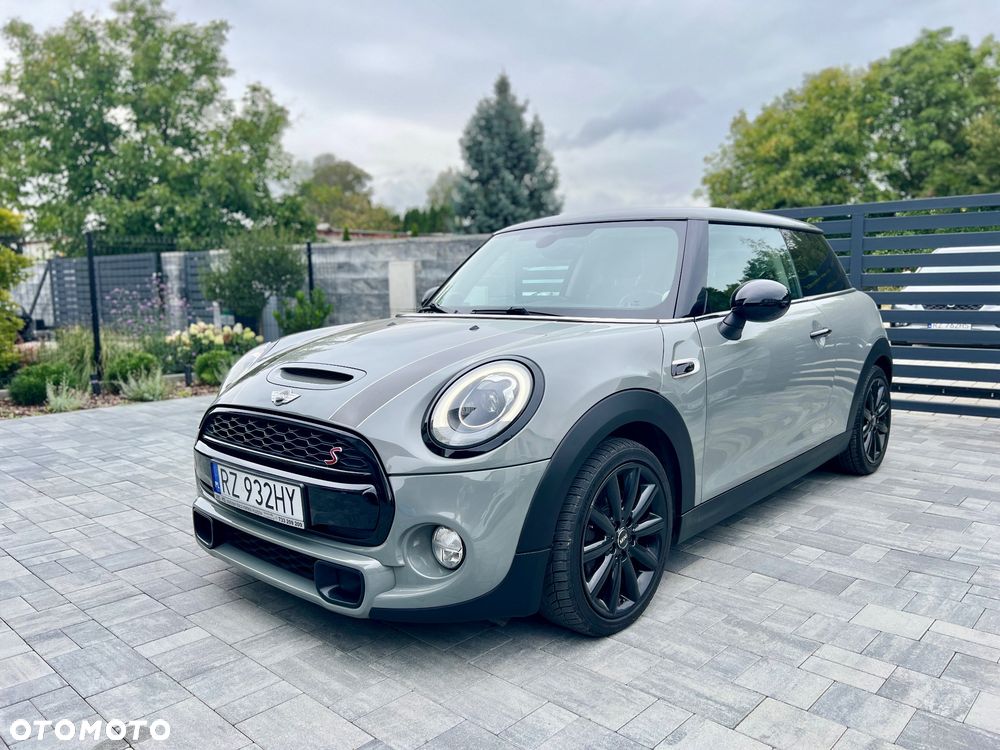 MINI Cooper S Sport-Aut - 1