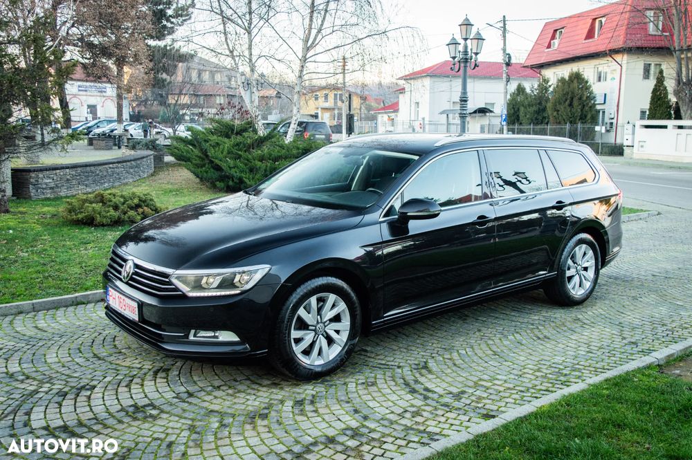Volkswagen Passat 2.0 TDI SCR Highline - 12