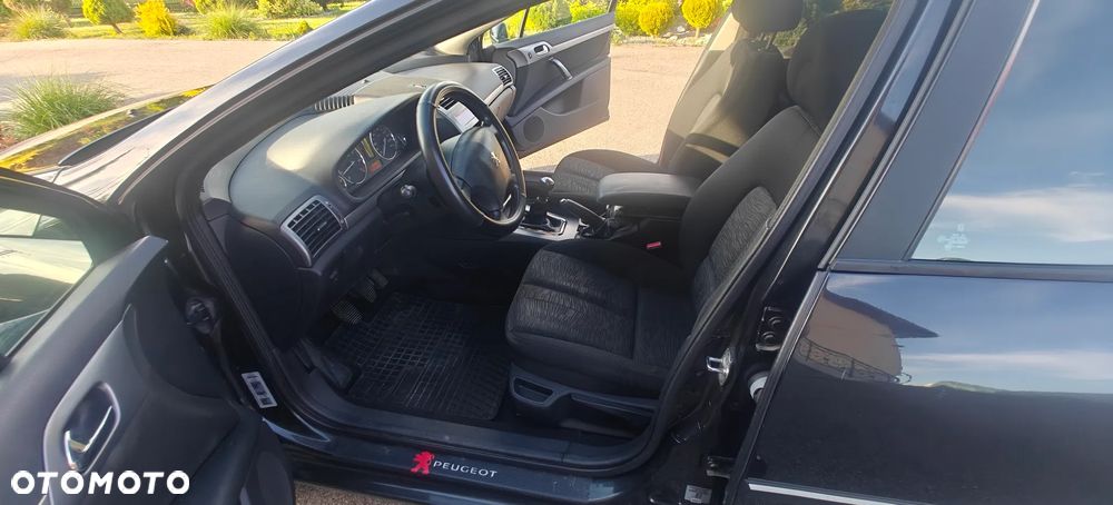 Peugeot 407 - 8