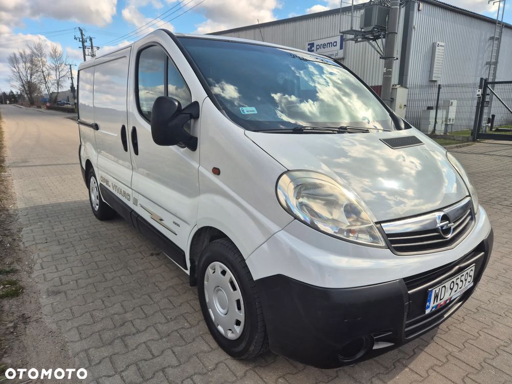 Opel VIVARO - 1