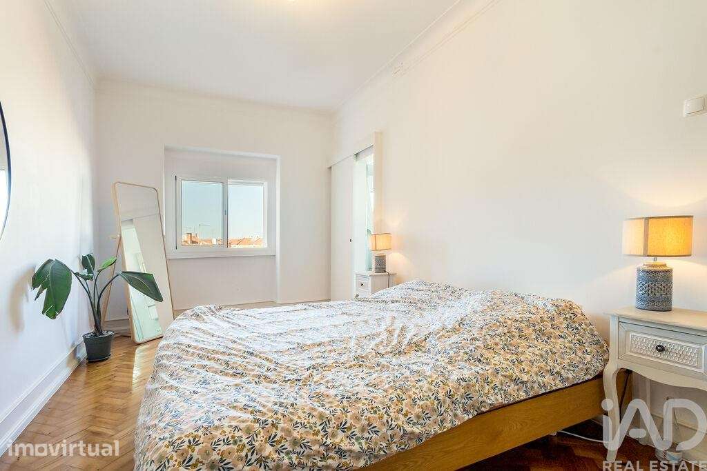 Apartamento T3 em Penha de França de 104,00 m2 - Grande imagem: 3/25