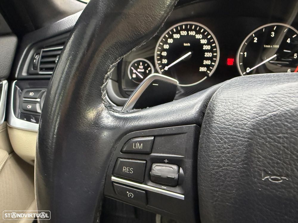 BMW 520 d xDrive Line Luxury Auto - 18