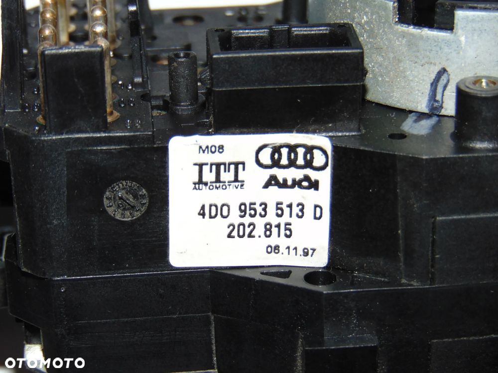 ORYGINAŁ przełącznik manetka świateł kierunkowskazów wycieraczek manetki Audi A4 B5 sedan 97-00r - 11