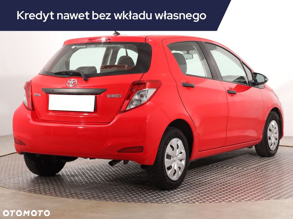 Toyota Yaris - 7