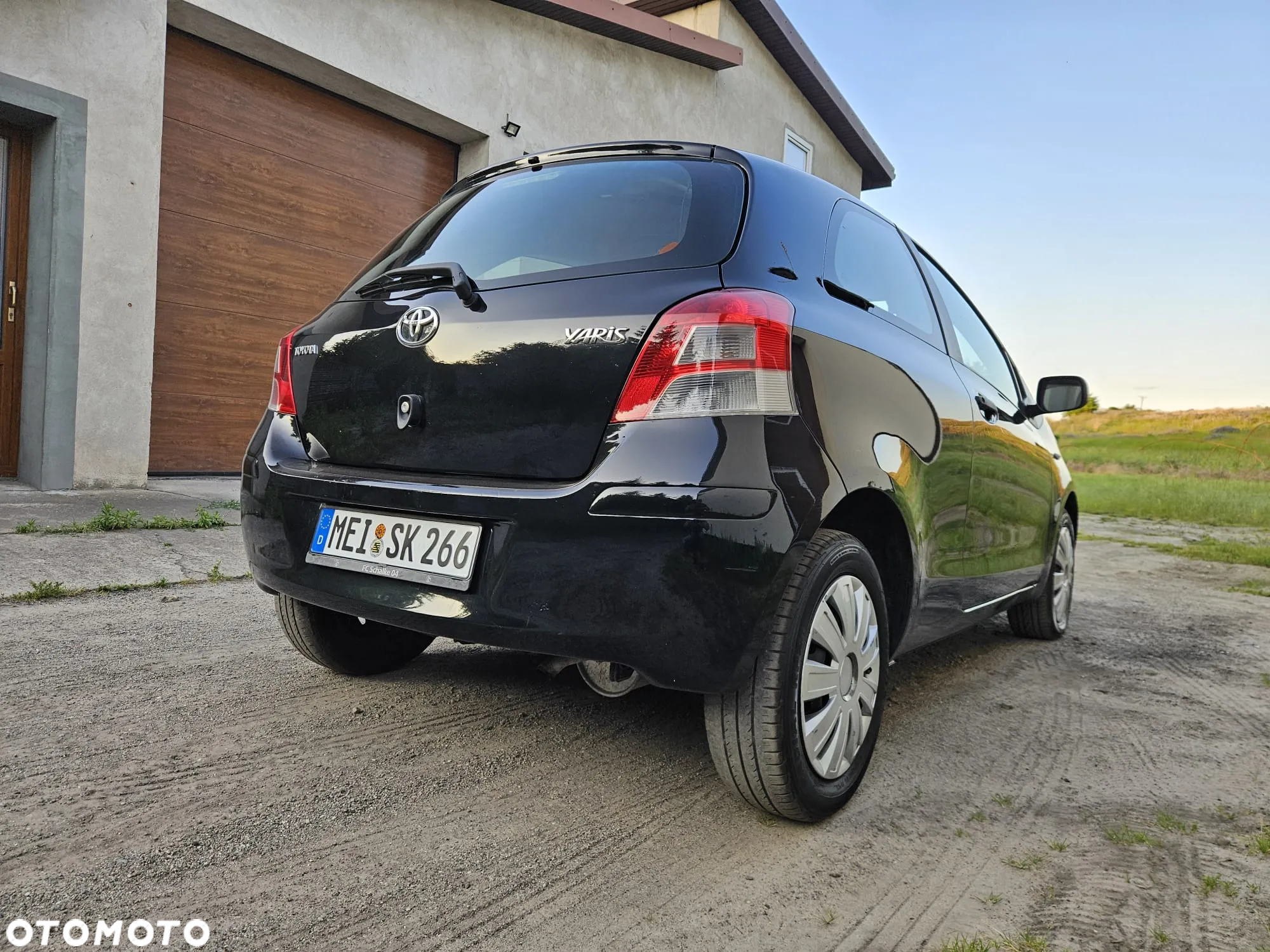 Toyota Yaris 1.0 Active - 5