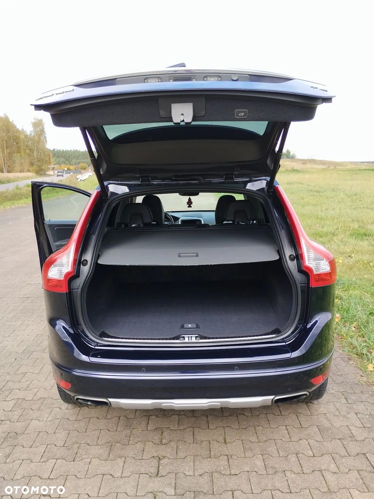 Volvo XC 60 T5 Drive-E Summum - 4
