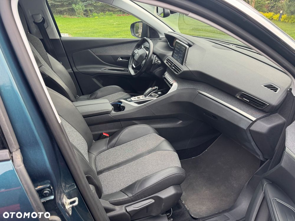 Peugeot 5008 PureTech 130 EAT8 Stop & Start Active Business-Paket - 6