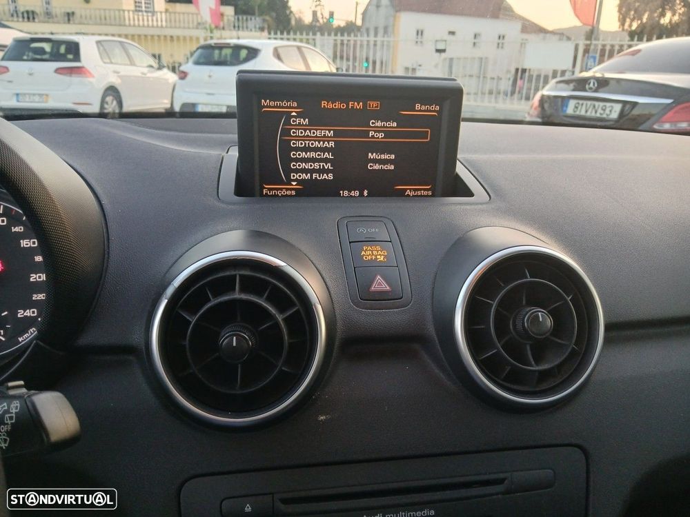 Audi A1 Sportback 1.6 TDI Advance - 21