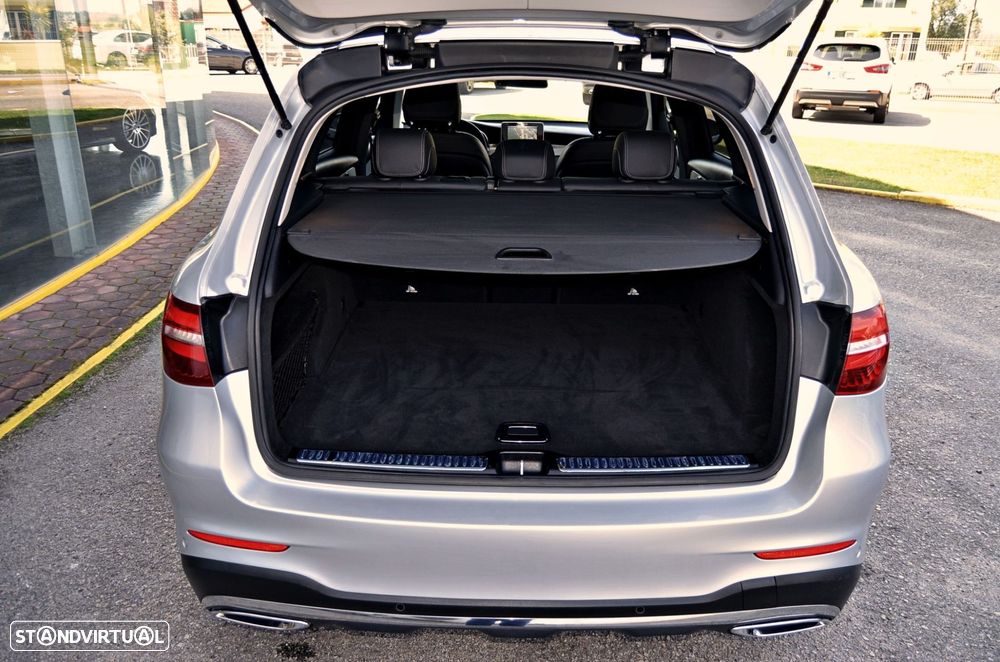 Mercedes-Benz GLC 220 - 53