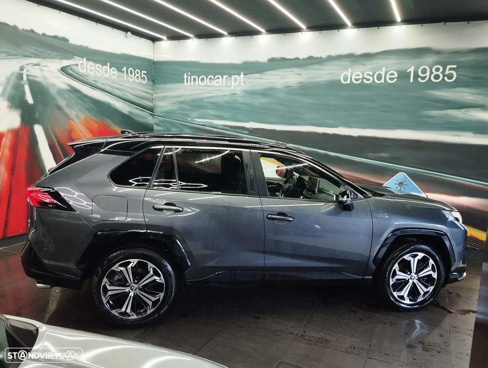 Toyota RAV4 2.5 HDF Plug-in Square Co.AWD-i - 4