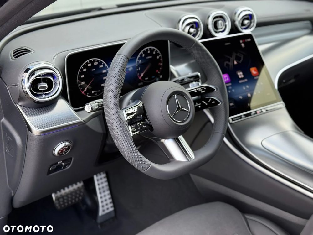 Mercedes-Benz GLC - 22