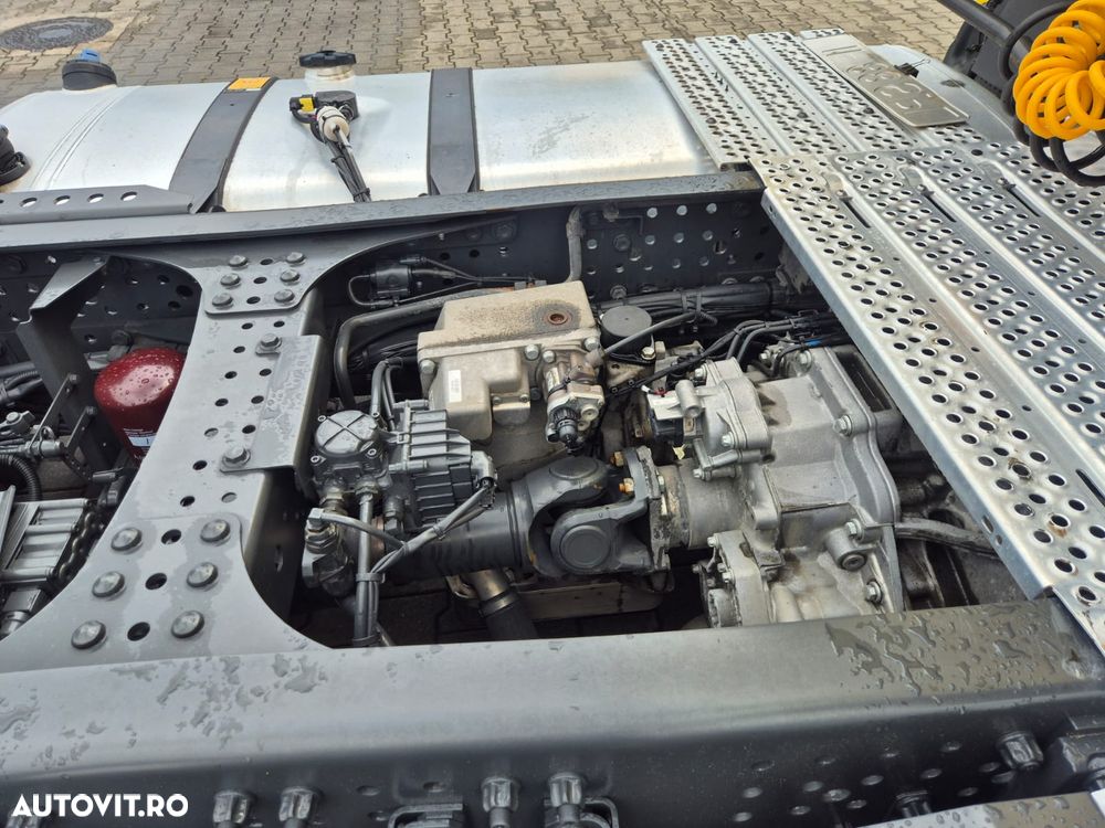 Mercedes-Benz 1848 LSNRL - 5