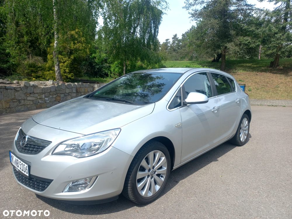 Opel Astra 1.6 Edition Sport - 1