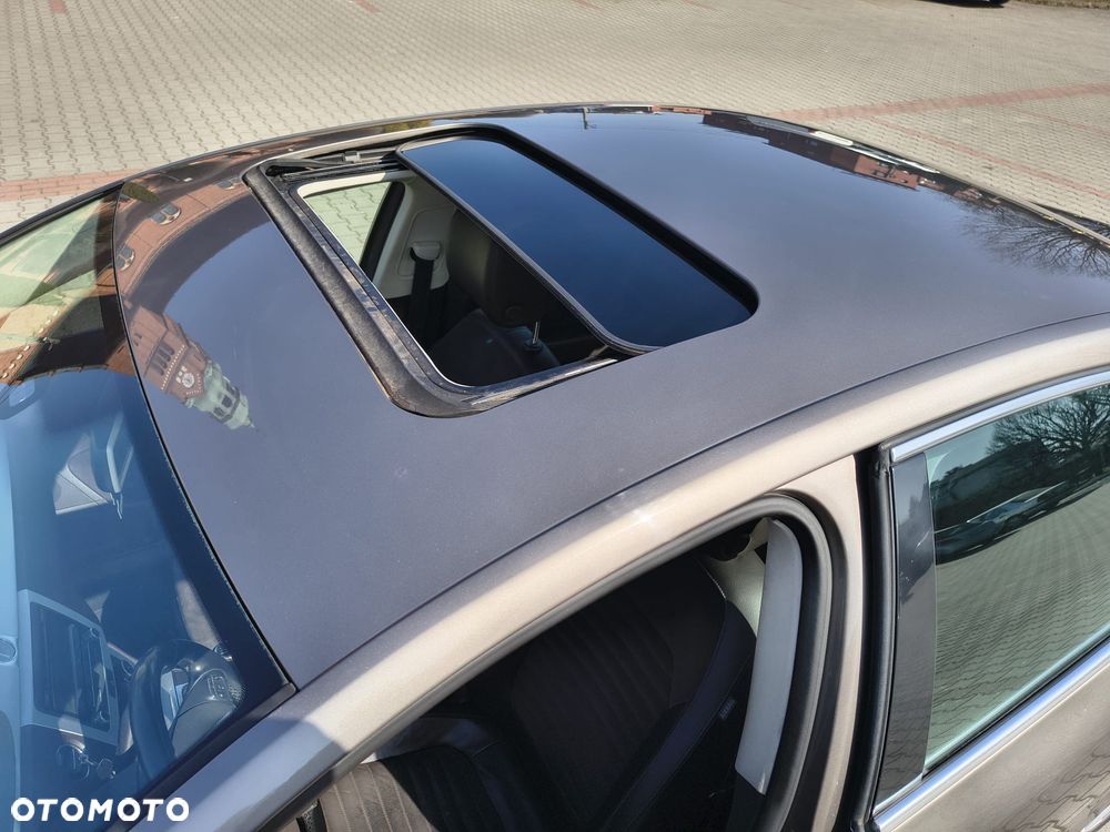 Volkswagen Passat 1.8 TSI Trendline - 10