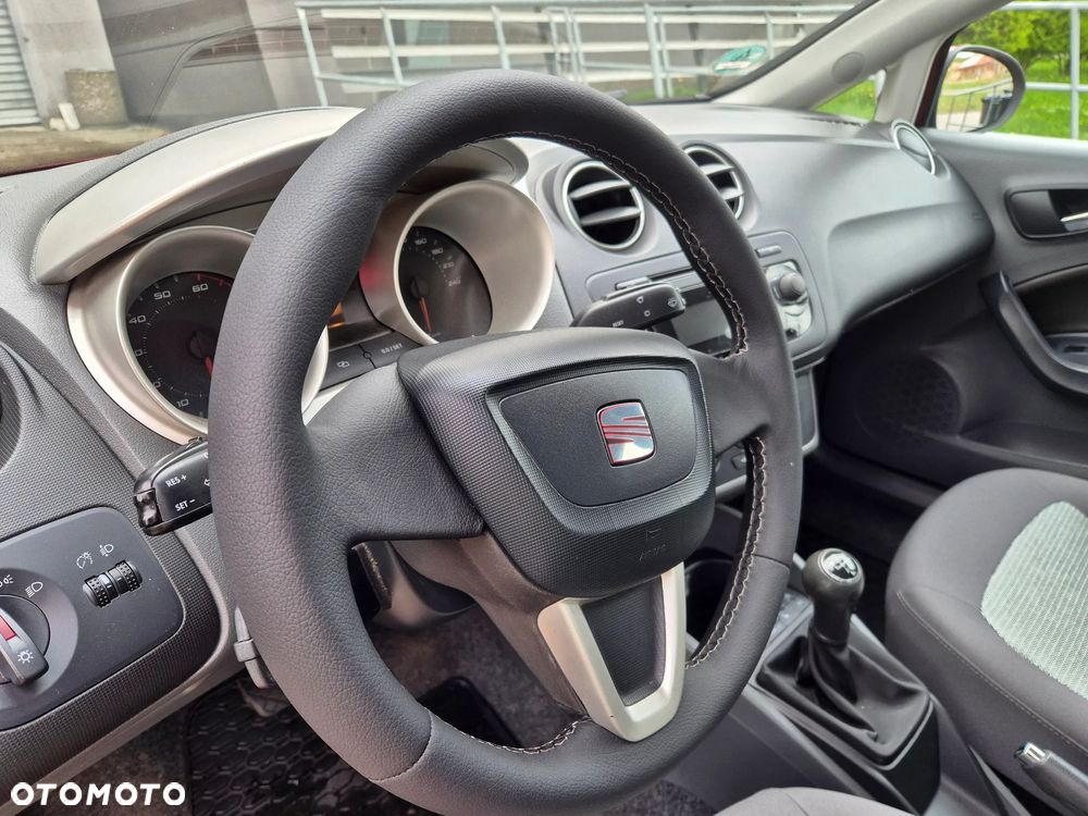 Seat Ibiza 1.4 16V Style - 24