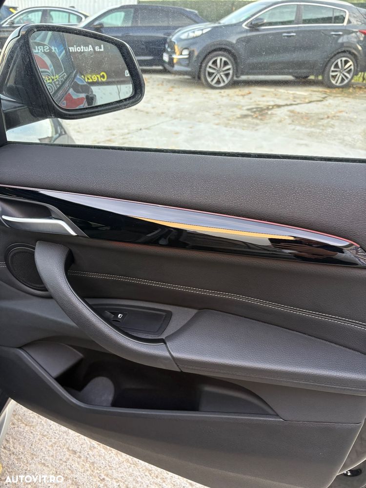 BMW X1 xDrive20i AT xLine - 13