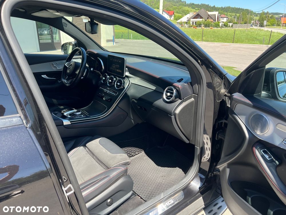 Mercedes-Benz GLC - 31