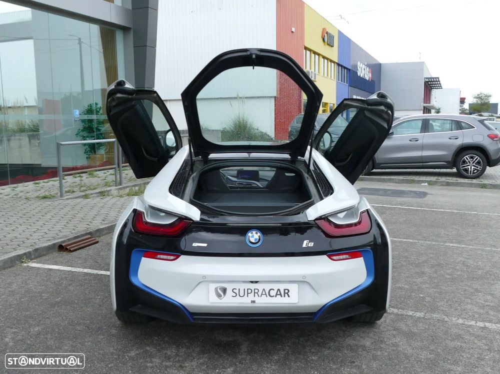 BMW i8 Standard - 11