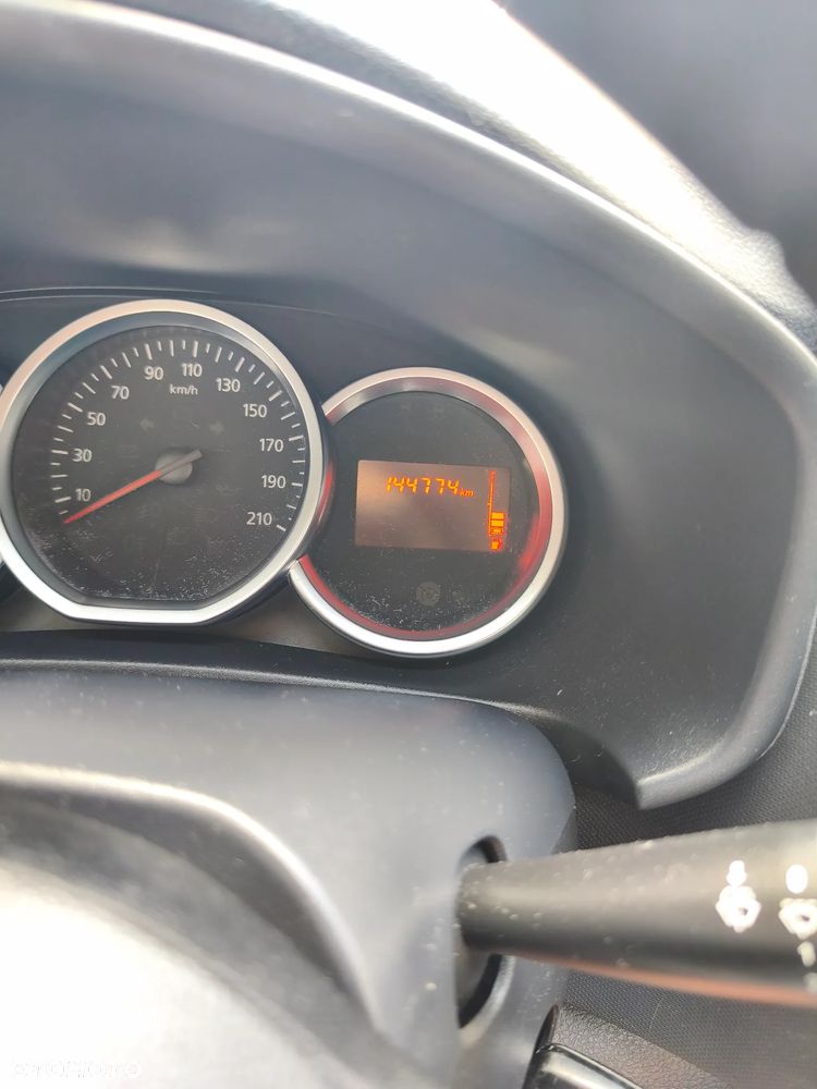 Dacia Sandero 1.0 SCe Laureate - 8