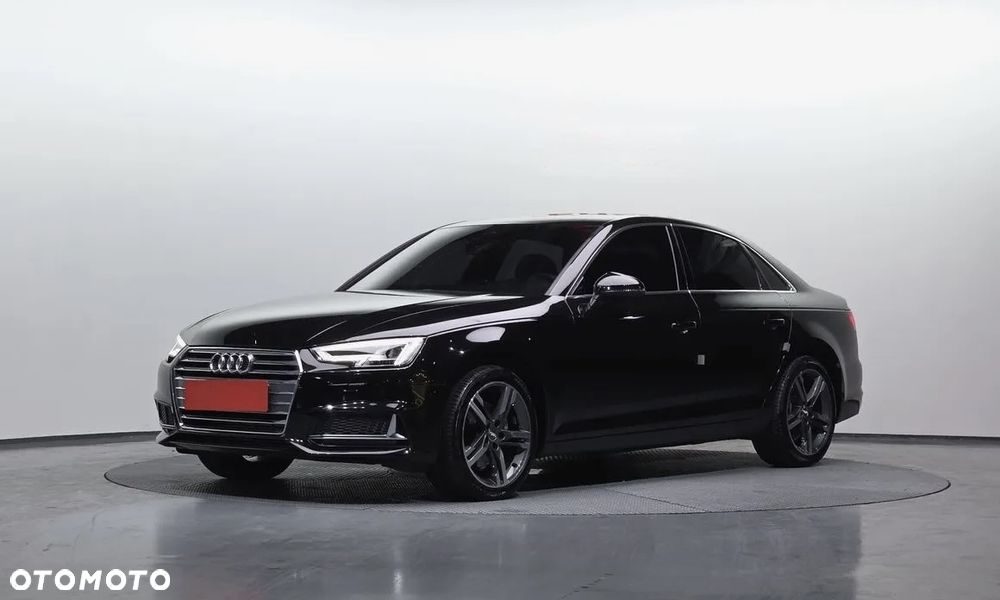 Audi A4 Limousine - 2