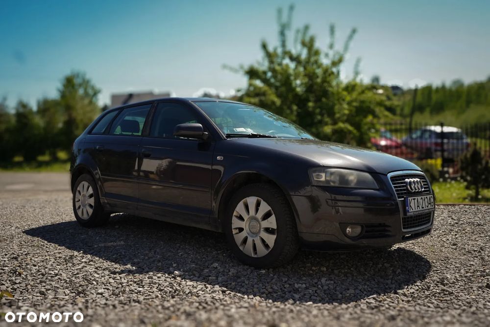 Audi A3 Sportback - 2
