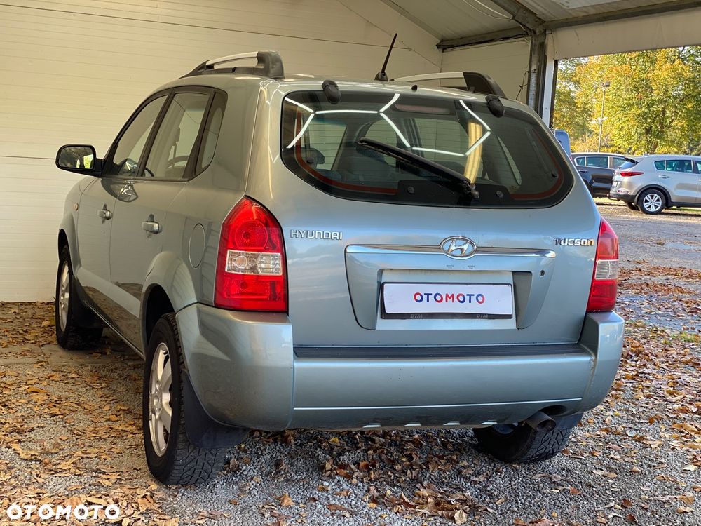Hyundai Tucson 2.0 Comfort 2WD - 4