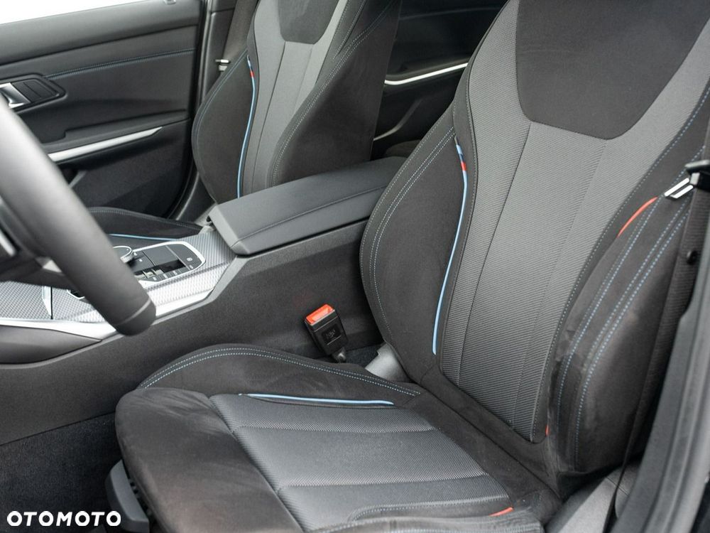 BMW Seria 3 320d mHEV M Sport - 12