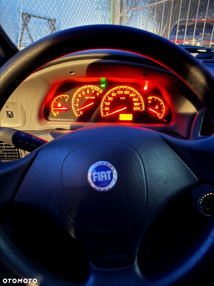 Fiat Albea 1.2 16V Actual / EL - 6