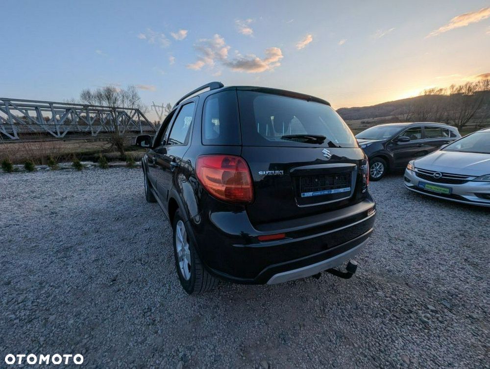 Suzuki SX4 - 5