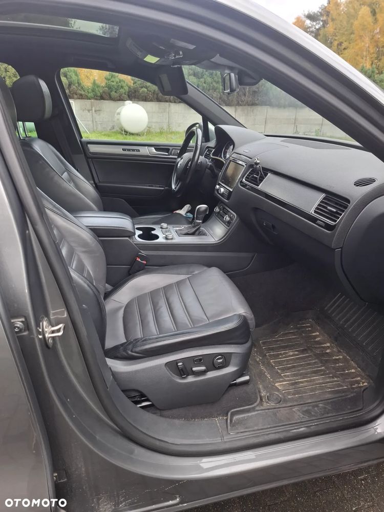 Volkswagen Touareg 3.0 V6 TDI SCR Blue Motion DPF Automatik Exclusive - 10