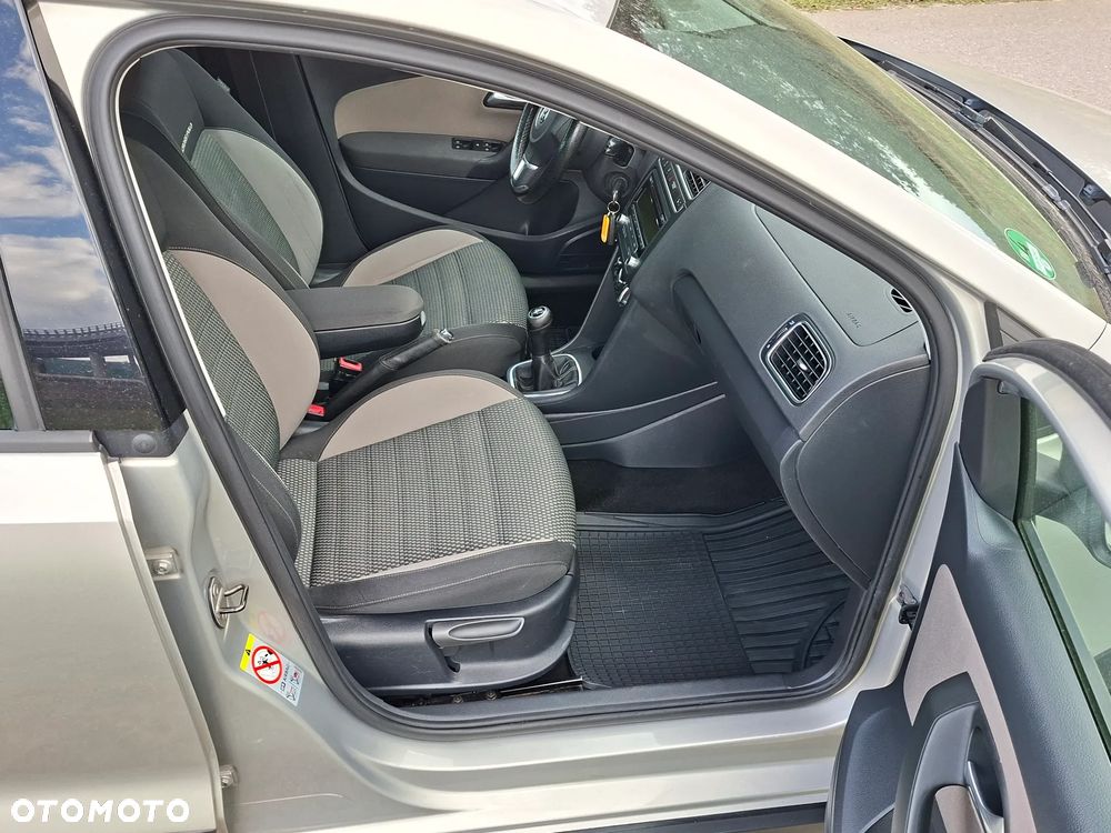 Volkswagen Polo Cross - 33