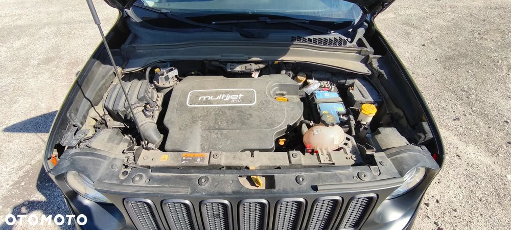 Jeep Renegade - 12