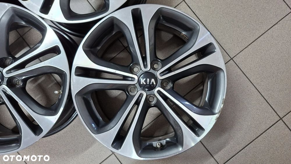 Felgi Aluminiowe 17 Kia Ceed 5x114.3 ET 53 - 5