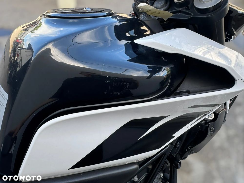 KTM Duke 125 - 13