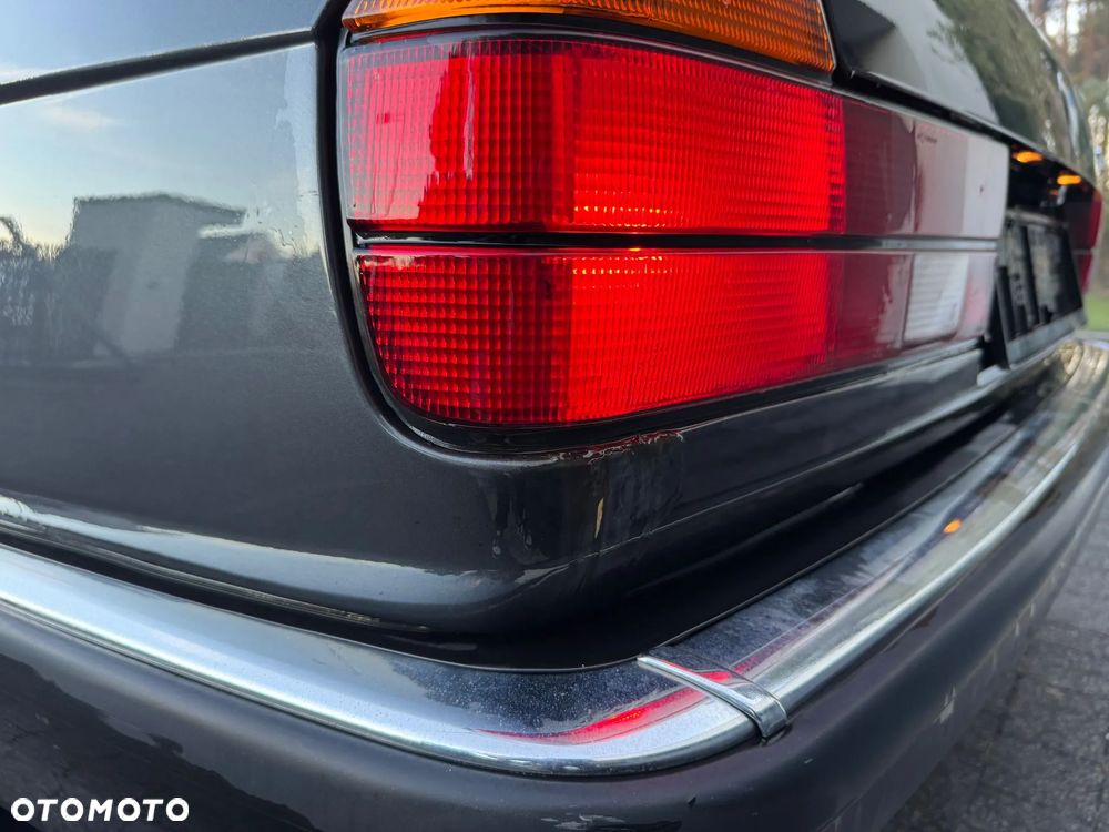 BMW Seria 7 750i - 17