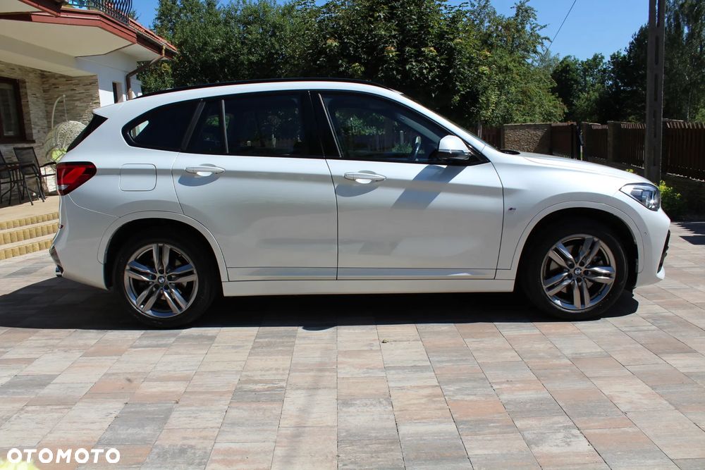 BMW X1 xDrive20i M Sport - 3