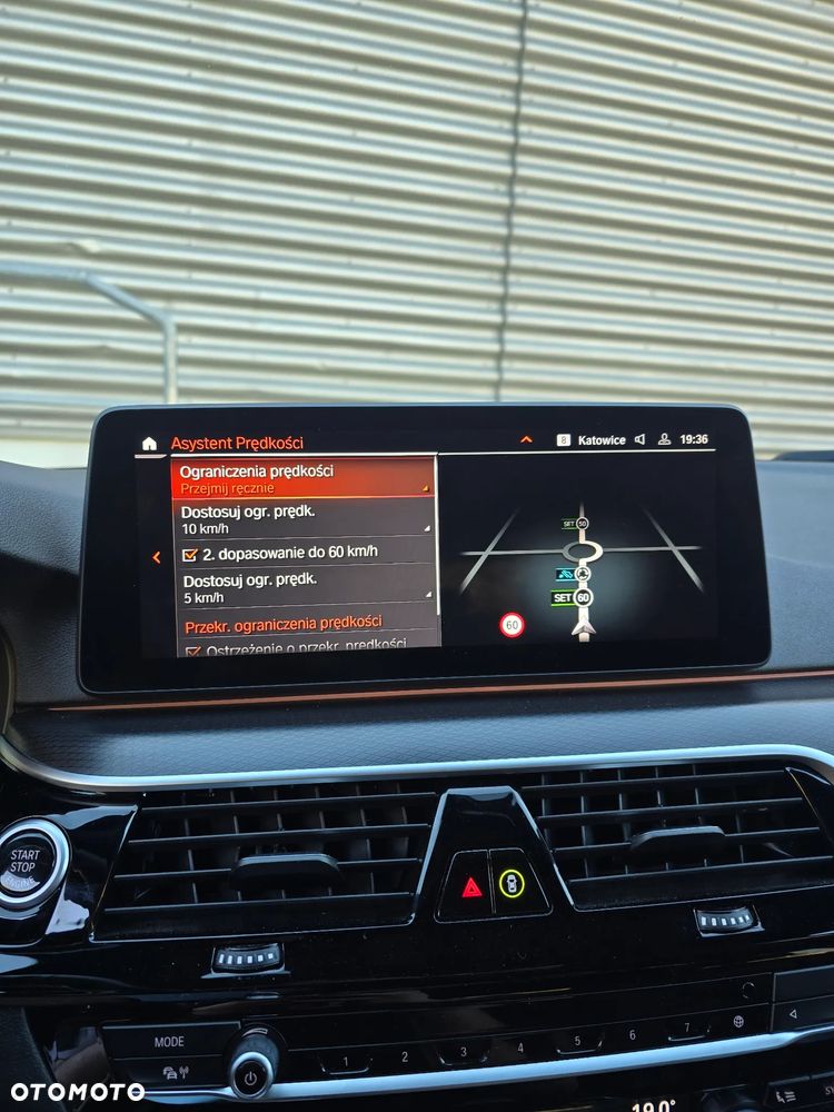 BMW Seria 5 520d xDrive MHEV M Sport sport - 24
