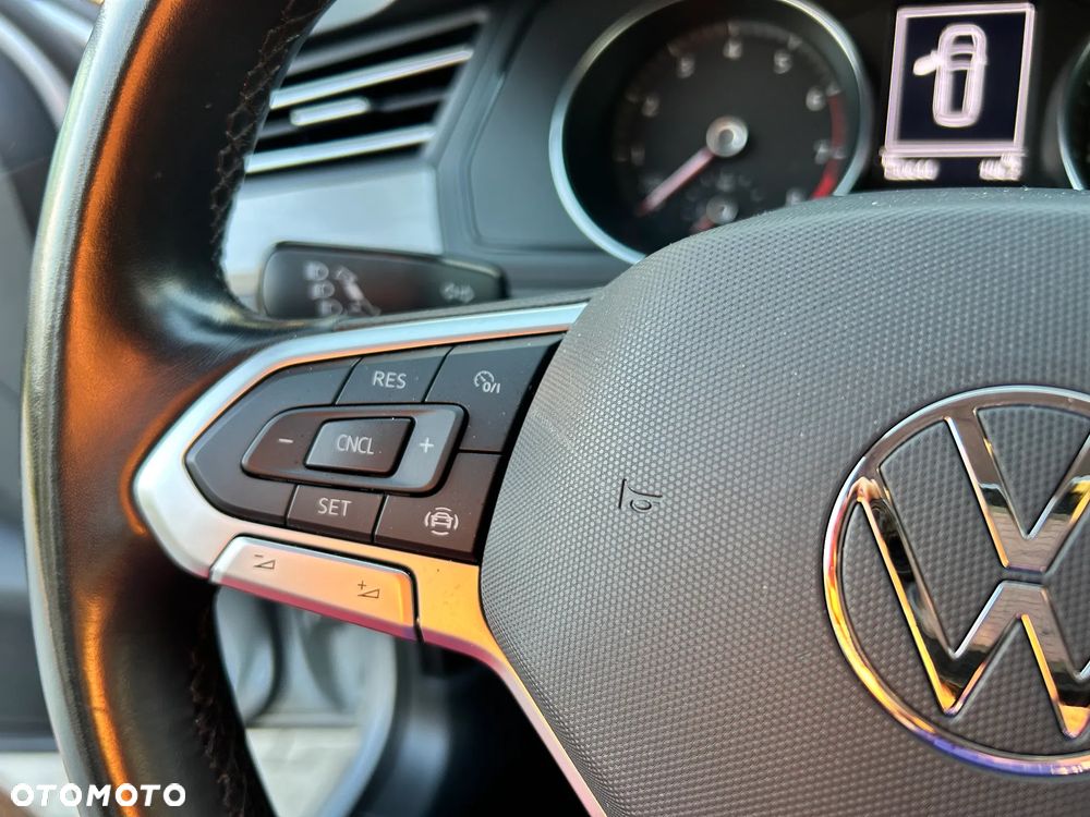 Volkswagen Passat 1.5 TSI EVO Essence - 9