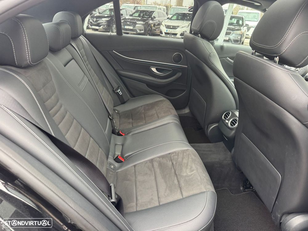 Mercedes-Benz E 300 de AMG Line - 16