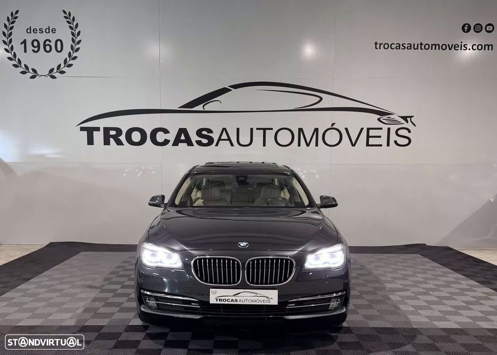 BMW 740 d — fotografia 12
