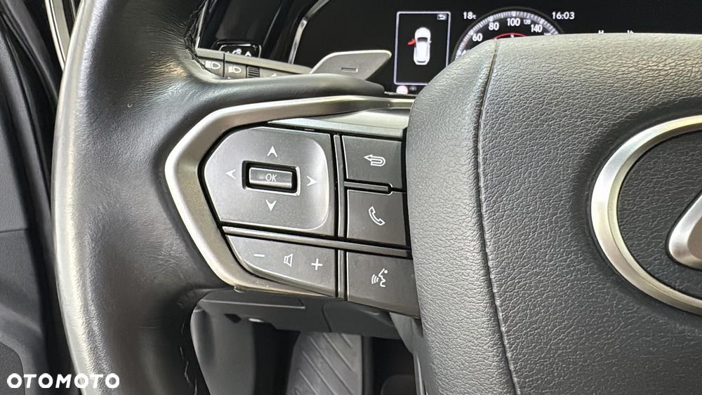 Lexus NX 350h Elegance 2WD - 24