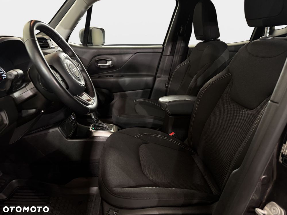 Jeep Renegade - 13