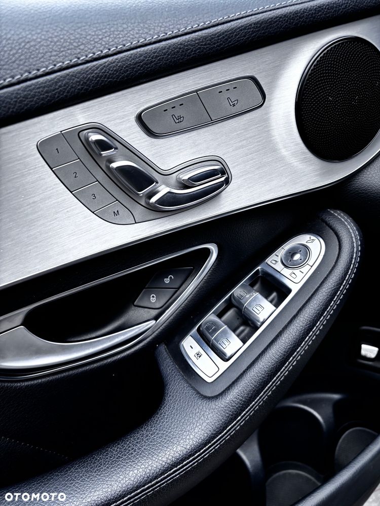 Mercedes-Benz GLC - 4