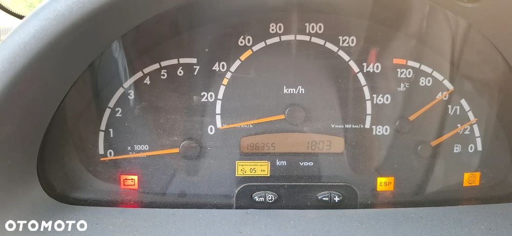 Mercedes-Benz Sprinter - 6