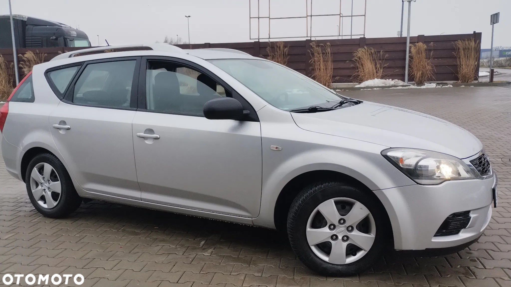 Kia Ceed Cee'd 1.4 Comfort + - 5