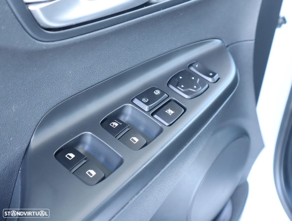 Hyundai Kauai Select - 30