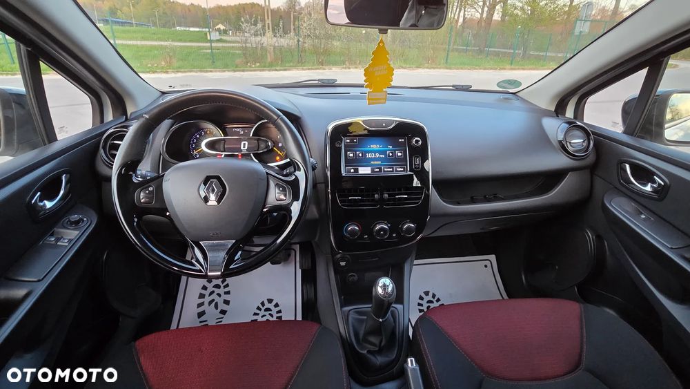 Renault Clio 1.2 16V 75 Luxe - 30