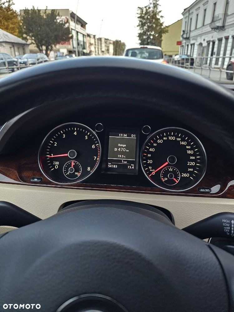 Volkswagen Passat 2.0 TSI Highline DSG - 13